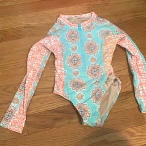 Cabana life cover up